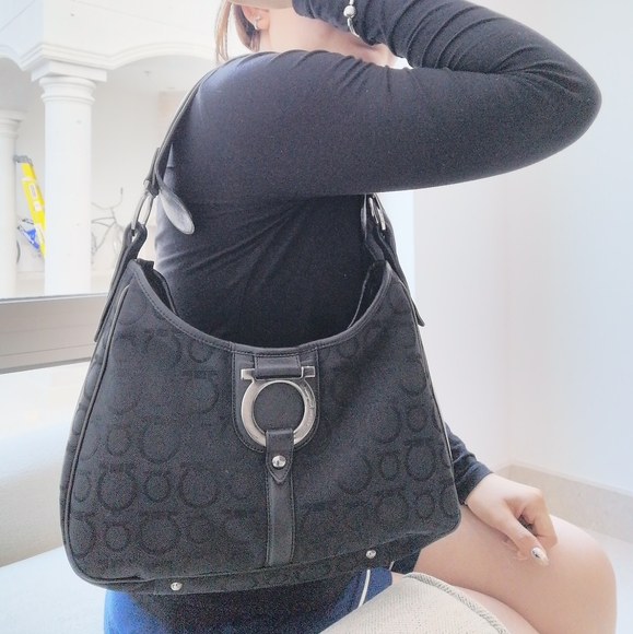 Salvatore Ferragamo shoulder bag - Picture 5 of 15